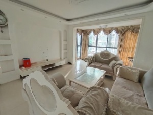 福邸雅苑 4室2厅 143㎡ 整租郴州北湖区梨树山租房图片