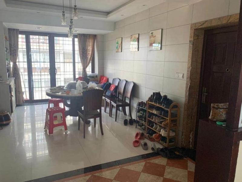 衡阳市蒸湘区蒸水大道32号政协苑2栋501室房屋及103室房屋法拍房图片5