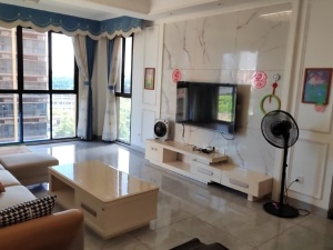 金钟时代城 3室2厅 109㎡ 整租衡阳雁峰区南郊公园租房图片