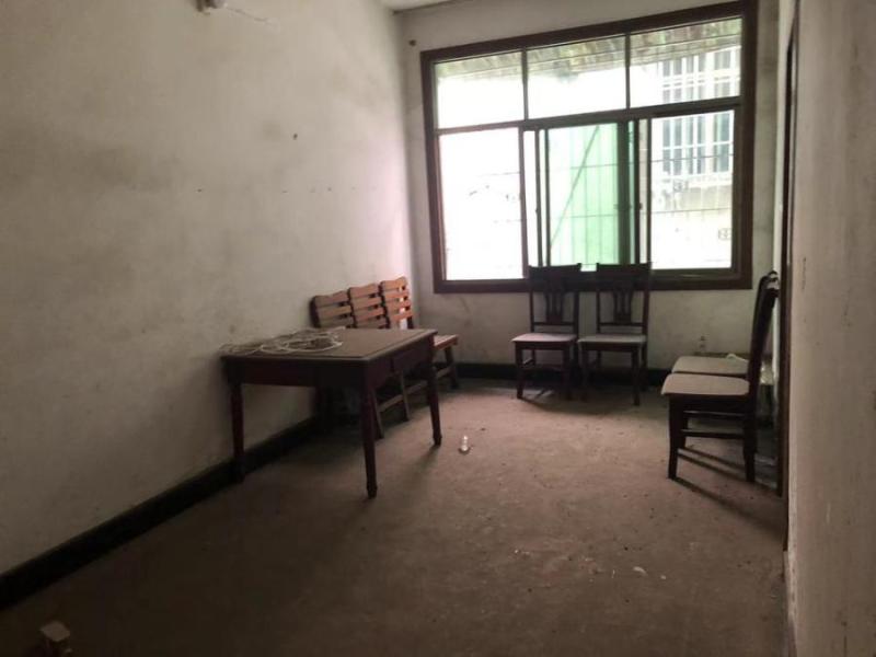 耒阳市五里牌街道办事处金华路11幢401室住宅用房法拍房图片4