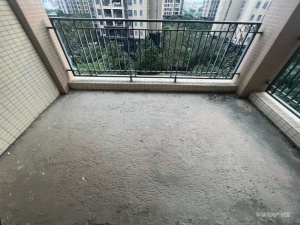 大信海岸家园西区 3室2厅 143㎡ 毛坯中山石岐街道轻轨北站二手房图片