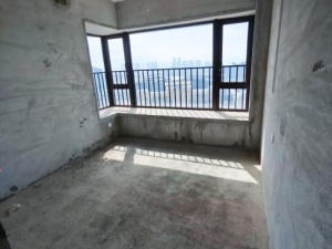 华发中央公园 3室2厅 95㎡ 毛坯珠海金湾区航空新城二手房图片