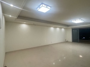 碧桂园翡翠山 4室2厅 185㎡ 整租 碧桂园翡翠山 4室2厅 185㎡ 整租郴州苏仙区城东租房图片