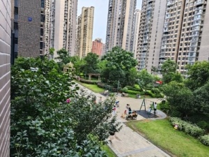 五岭国际芙蓉园 3室2厅 112㎡ 整租 五岭国际芙蓉园 3室2厅 112㎡ 整租郴州北湖区五岭租房图片