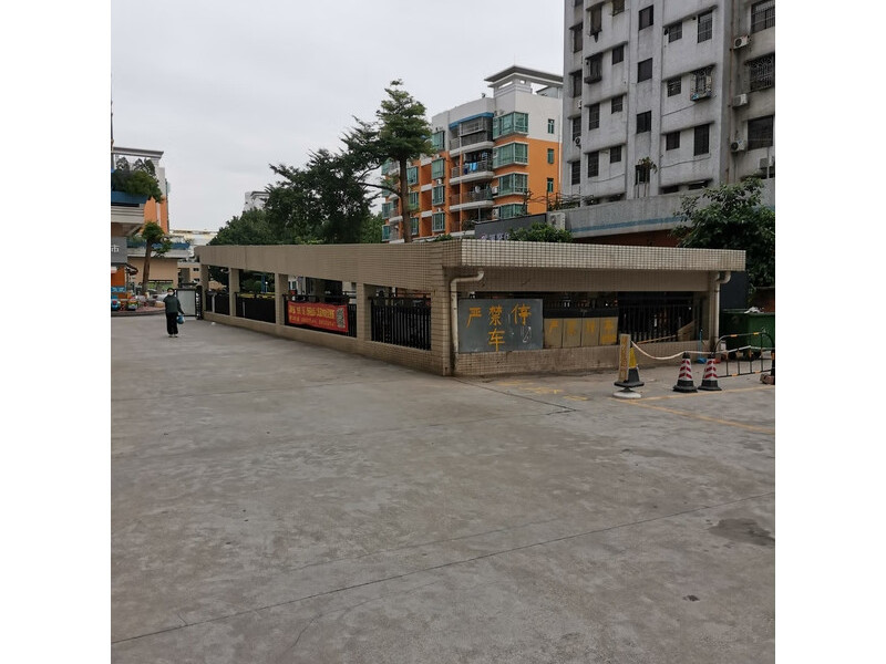 中山市西区岐沙路25号骏华庭1108号车房的不动产法拍房图片1