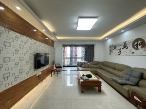 北湖水晶城 4室2厅 145㎡ 整租郴州北湖区下湄桥租房图片