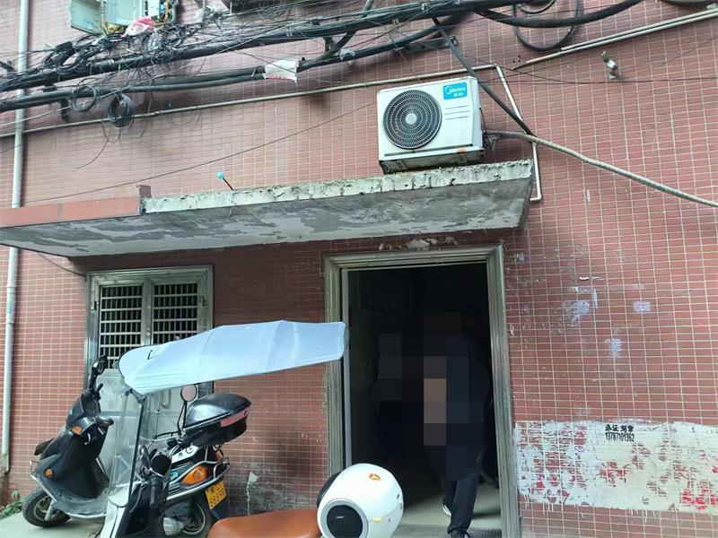湖南省耒阳市蔡子池街道办事处五一东路157号4幢2802号法拍房图片2