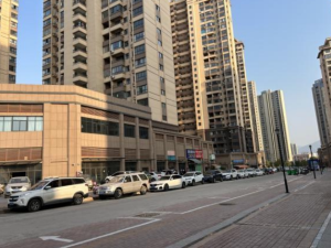 江西省赣州市赣县区梅林镇章贡路12号彩虹城二期1栋2-4号商铺_赣州法拍房图片