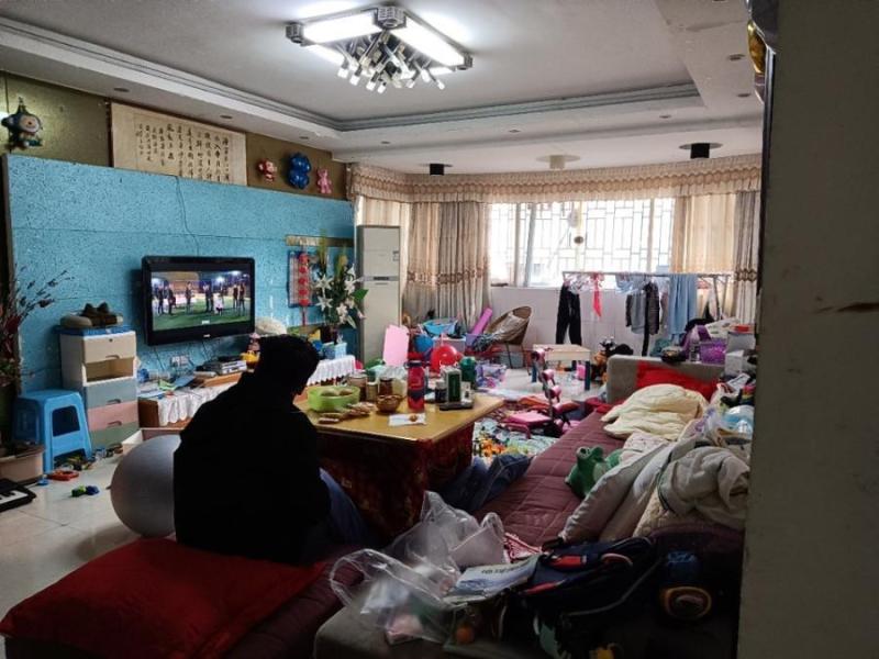 郴州市苏石路16号东方新城三期南苑11栋202房法拍房图片1