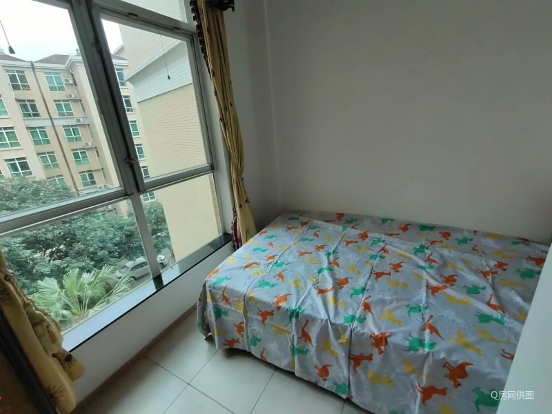 雅居乐逸湖居 2室2厅 44㎡ 精装_雅居乐逸湖居二手房图片图片3