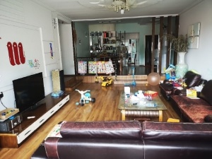 望仙小区 4室2厅 163㎡ 整租郴州苏仙区城东租房图片