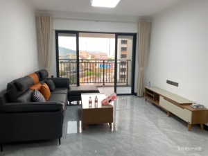 世茂福晟香山天地 3室2厅 109.62㎡ 精装_中山南区街道茶业城二手房图片