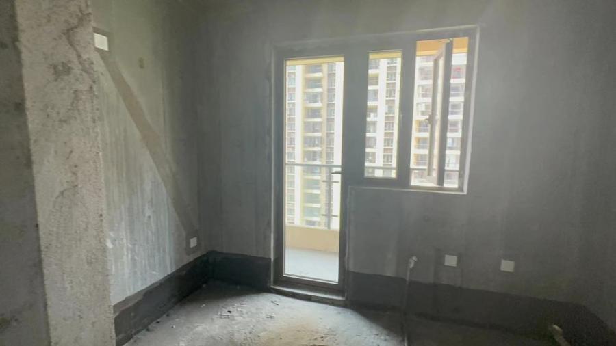 衡阳市石鼓区华源支路30号华耀城配套住宅项目（H3地块）五期26栋1305室法拍房图片5