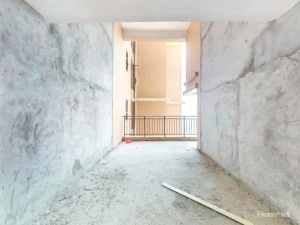 正和中州 5室2厅 134.09㎡ 毛坯中山石岐街道第一城小学二手房图片