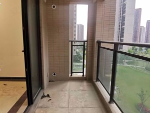 时代倾城三期 4室2厅 141.24㎡ 简装 时代倾城三期 4室2厅 141.24㎡ 简装珠海斗门区白蕉镇二手房图片