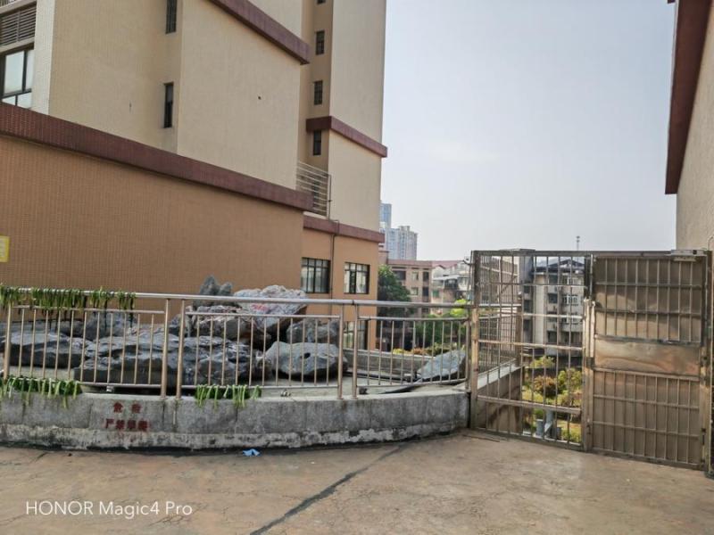 衡东县新塘镇建设沁园小区地下-2层车库207法拍房图片3