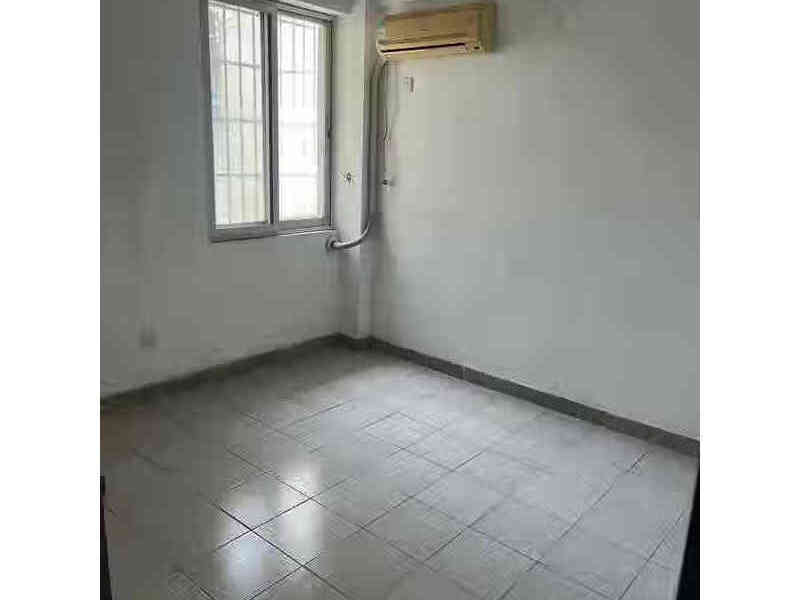 中山市坦洲镇汇翠山庄汇宜路翠竹街40幢802房法拍房图片6