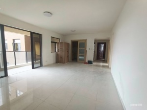 中邦御珑湾 4室2厅 97.2㎡ 精装 中邦御珑湾 4室2厅 97.2㎡ 精装珠海斗门区白蕉镇二手房图片