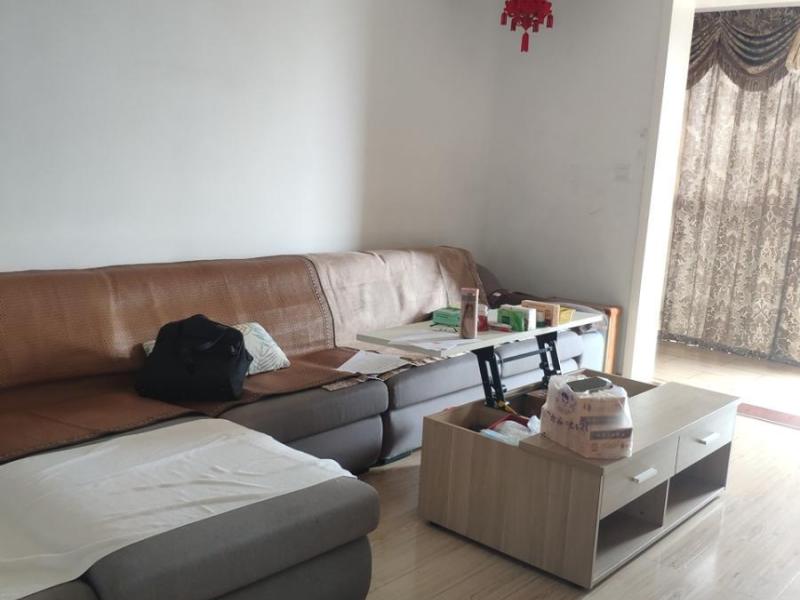 衡阳市蒸湘区长丰大道46号新华文化广场（新华名筑）2707室法拍房图片4