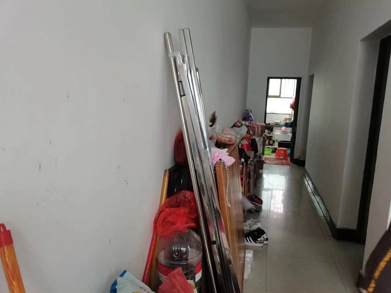 郴州市桂阳县金叶路（太园里地段）202户法拍房图片2